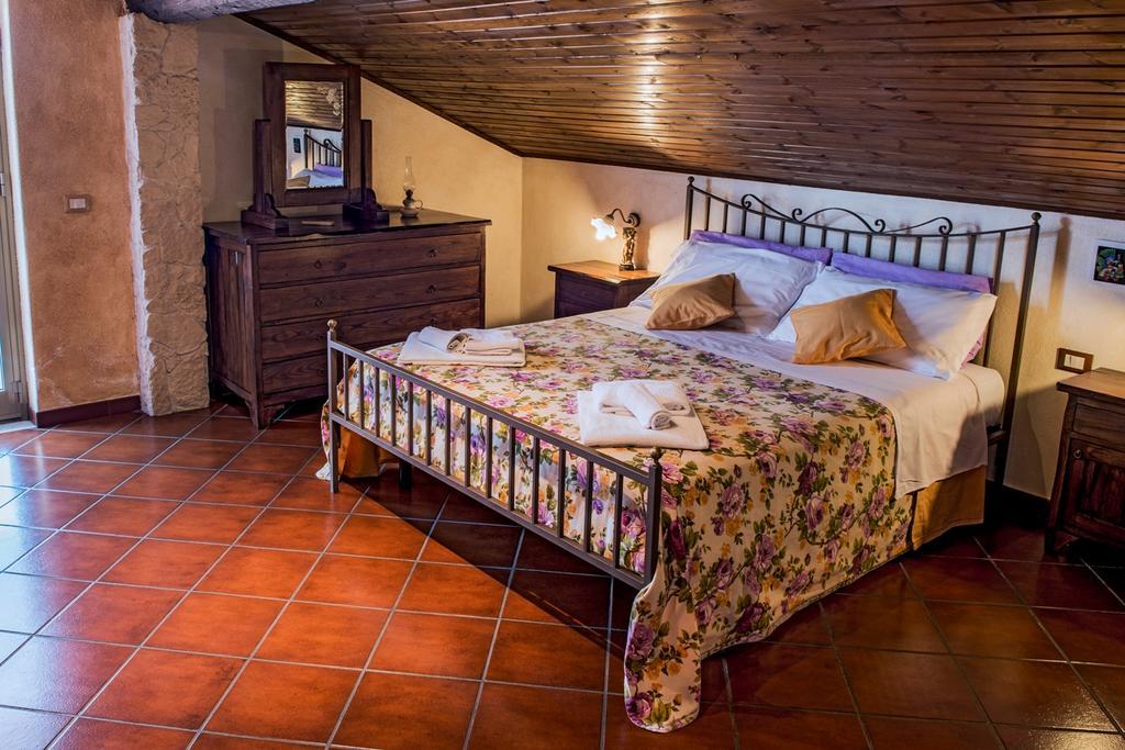 ניקולוסי B&B Alfio Tomaselli מראה חיצוני תמונה